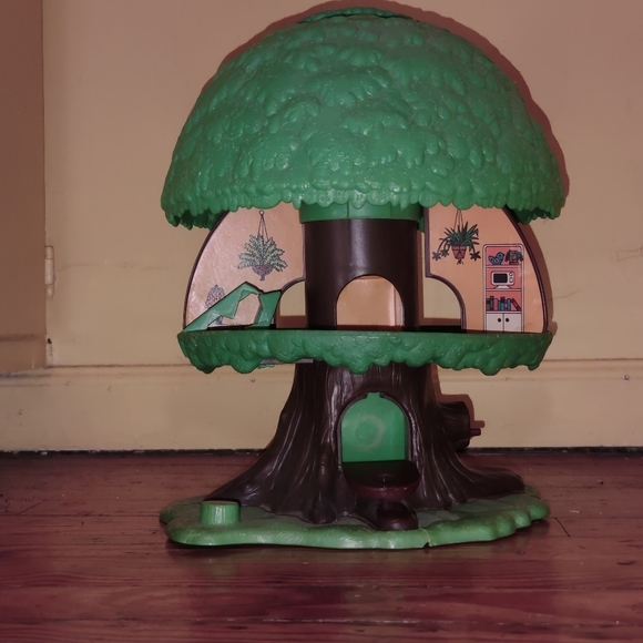 Vintage 1975 Kenner Tree Tots Family Tree House Action